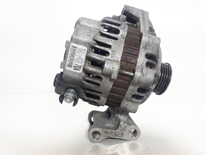 Recambio de alternador para ford fusion (cbk) ambiente referencia OEM IAM 2S6T10300CB A005TA7692 70A