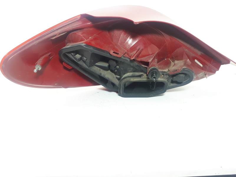 Recambio de piloto trasero derecho para peugeot 207 xs referencia OEM IAM   