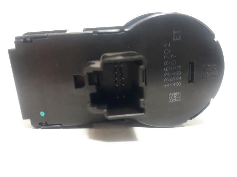 Recambio de mando luces para opel insignia berlina cosmo referencia OEM IAM 13268702  