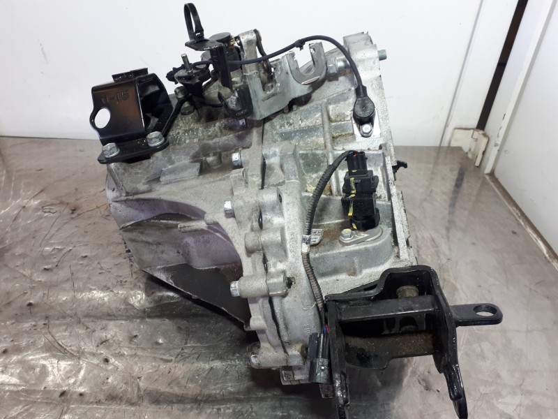 Recambio de caja cambios para kia cee´d concept referencia OEM IAM W9J6H  