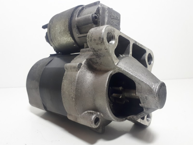 Recambio de motor arranque para dacia duster ambiance 4x2 referencia OEM IAM 8200266777E TS10E3 