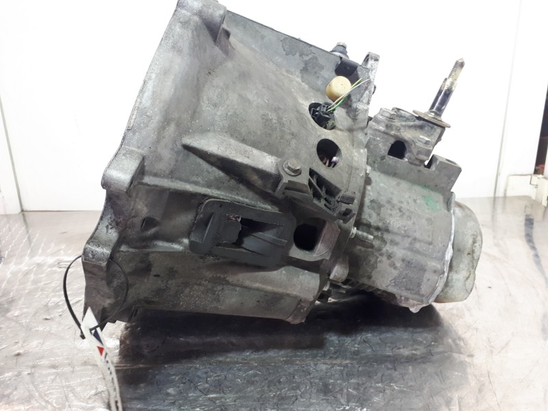 Recambio de caja cambios para citroën c4 berlina collection referencia OEM IAM 20DM75  