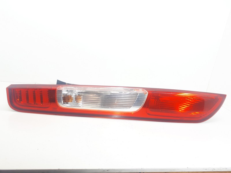 Recambio de piloto trasero izquierdo para ford focus berlina (cap) ambiente (d) referencia OEM IAM 4M5113405A  