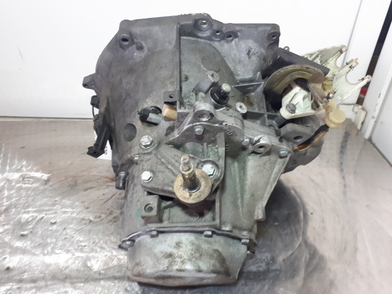 Recambio de caja cambios para citroën c4 berlina collection referencia OEM IAM 20DM75  