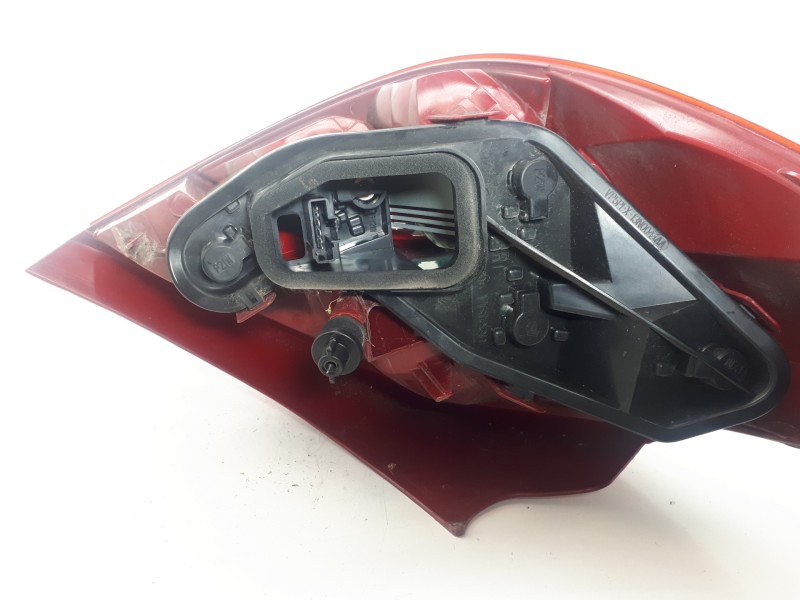 Recambio de piloto trasero derecho para peugeot 207 xs referencia OEM IAM   