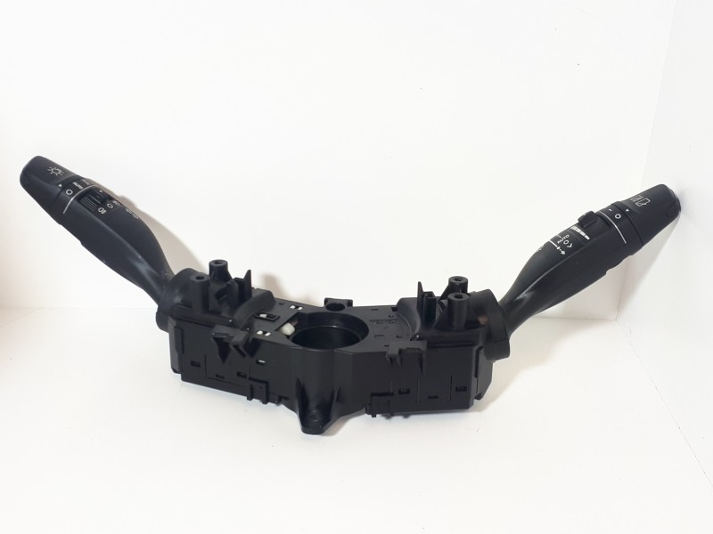 Recambio de mando luces para hyundai tucson (tl, tle) 2.0 crdi referencia OEM IAM 93403D7960 3D13AR100 T24