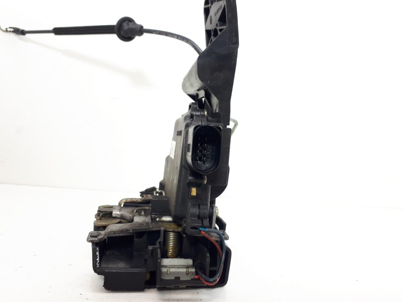 Recambio de cerradura puerta delantera derecha para volkswagen golf iv berlina (1j1) básico referencia OEM IAM 3B1837016AD  