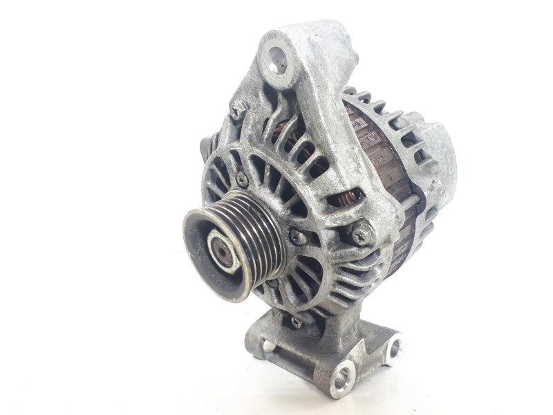 Recambio de alternador para ford fusion (cbk) ambiente referencia OEM IAM 2S6T10300CB A005TA7692 70A