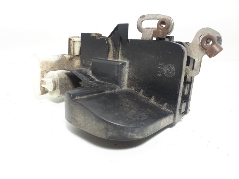 Recambio de cerradura puerta delantera derecha para alfa romeo gt (125) 1.9 jtd (m) 16v cat referencia OEM IAM B792  