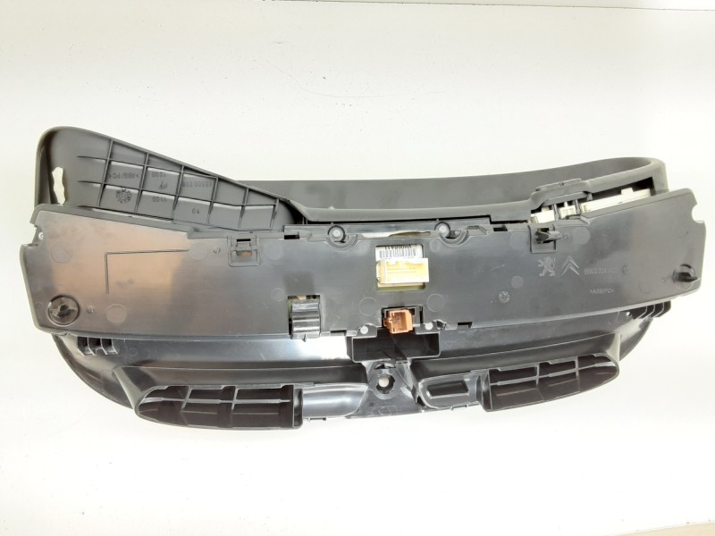 Recambio de cuadro instrumentos para citroën c3 picasso attraction referencia OEM IAM 9666502277  