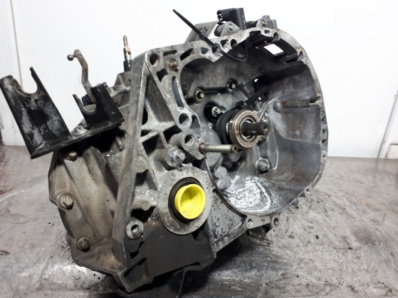 Recambio de caja cambios para nissan micra (k12e) acenta referencia OEM IAM JR5114  