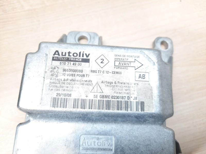 Recambio de kit airbag para peugeot 308 confort referencia OEM IAM 968101154ZD 610714900 9681466680