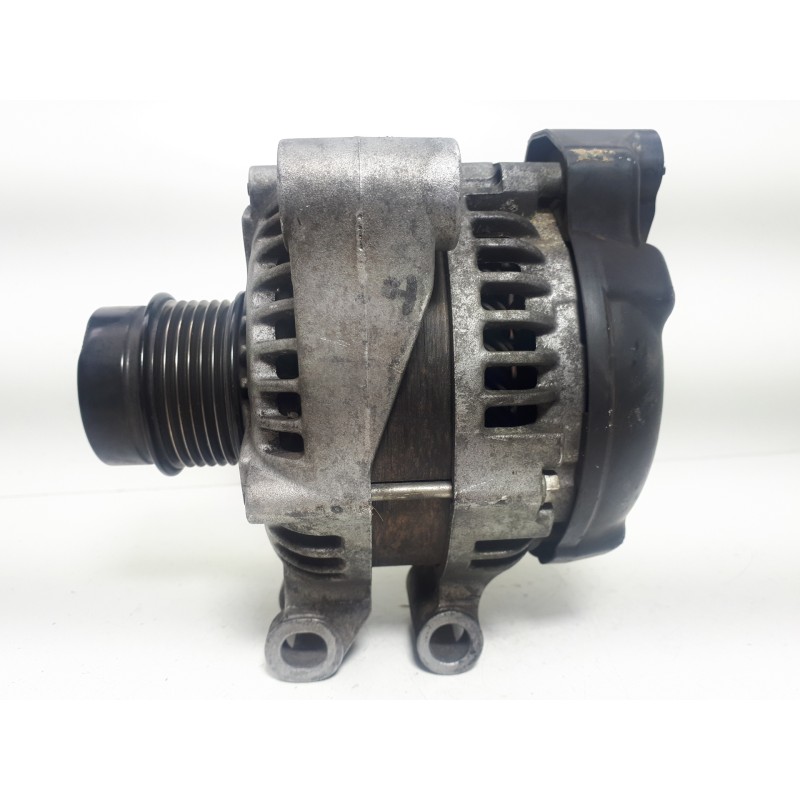 Recambio de alternador para jaguar s-type 2.7 v6 diesel classic referencia OEM IAM 4R8310300AB 1042103720 
