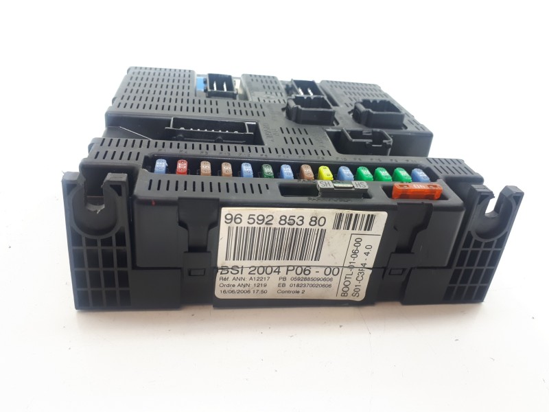 Recambio de caja reles / fusibles para peugeot 207 xs referencia OEM IAM 9659285380 BSI2004P06 