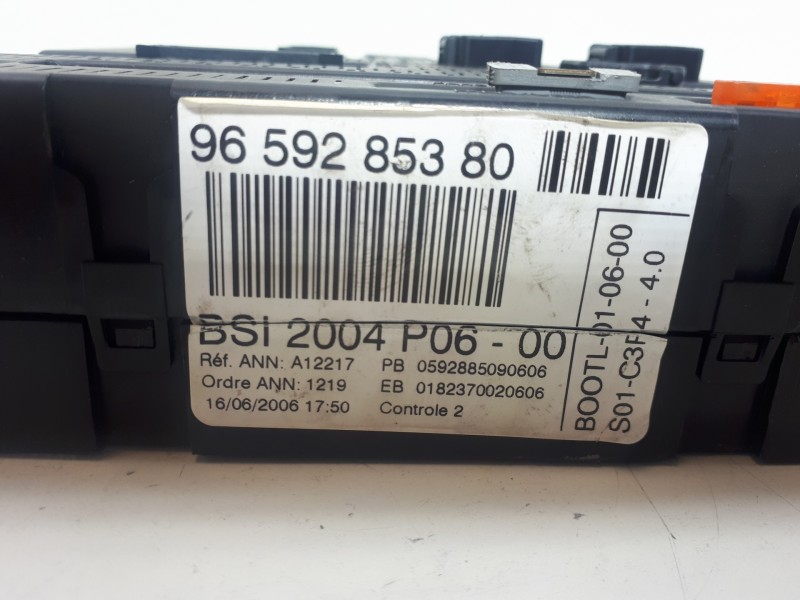 Recambio de caja reles / fusibles para peugeot 207 xs referencia OEM IAM 9659285380 BSI2004P06 