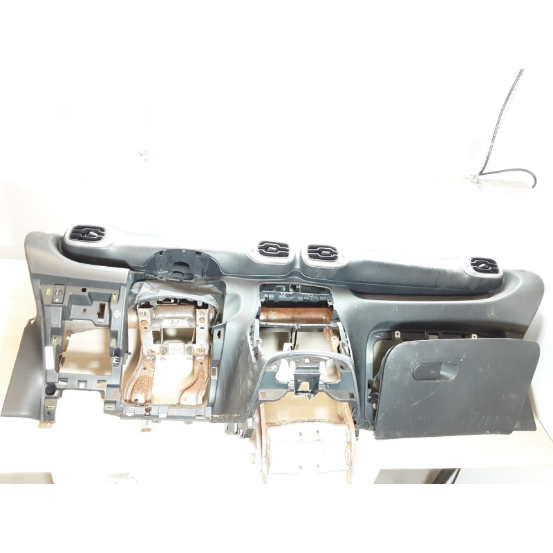 Recambio de salpicadero para citroën c3 picasso attraction referencia OEM IAM   