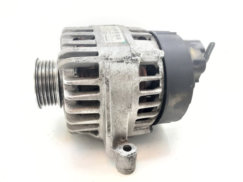 Recambio de alternador para fiat 500 312 referencia OEM IAM 51714791 MS1022118470 90A