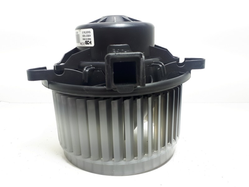 Recambio de motor calefaccion para opel insignia berlina cosmo referencia OEM IAM 5242673401 A0802070920 