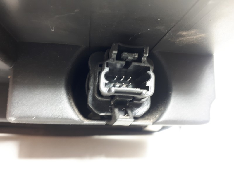 Recambio de mando climatizador para alfa romeo gt (125) 1.9 jtd (m) 16v cat referencia OEM IAM 1560513720 52400839 