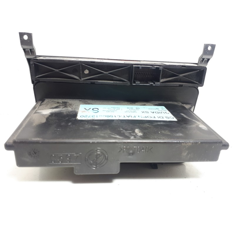 Recambio de mando climatizador para alfa romeo gt (125) 1.9 jtd (m) 16v cat referencia OEM IAM 1560513720 52400839 