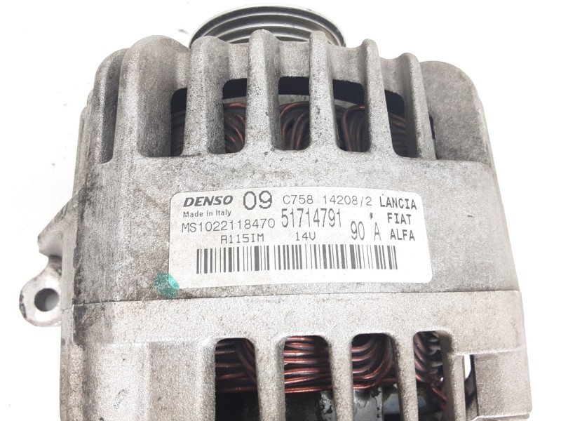 Recambio de alternador para fiat 500 312 referencia OEM IAM 51714791 MS1022118470 90A