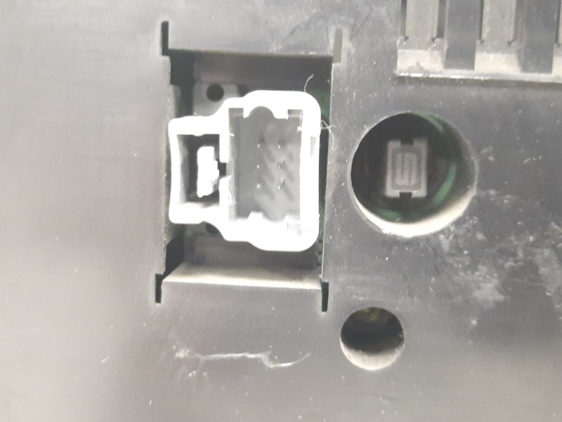 Recambio de mando climatizador para peugeot 206 sw 1.4 hdi referencia OEM IAM 96430550XT 32690 