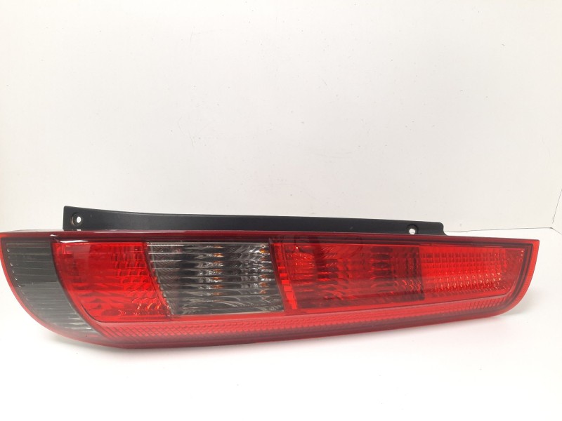 Recambio de piloto trasero derecho para ford fiesta (cbk) 1.6 tdci cat referencia OEM IAM  32747 