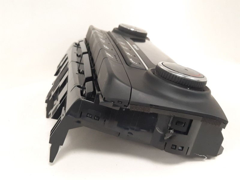 Recambio de mando climatizador para hyundai tucson (tl, tle) 2.0 crdi referencia OEM IAM MB21432 D7270TRY 