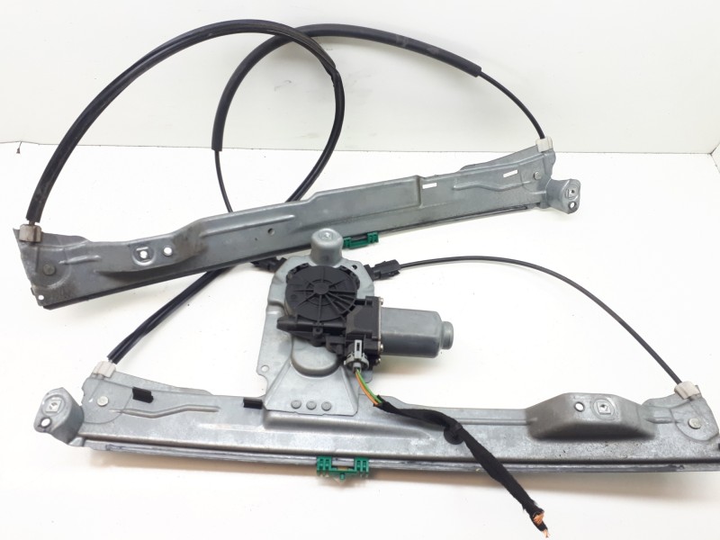 Recambio de elevalunas delantero derecho para renault clio iii 20 aniversario referencia OEM IAM 400857D  