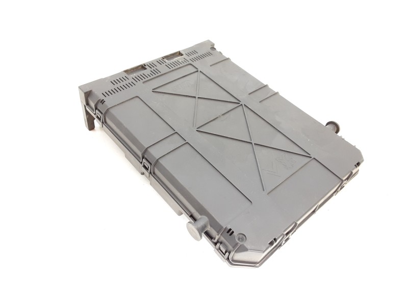 Recambio de caja reles / fusibles para citroën c3 picasso attraction referencia OEM IAM 9666952380 BSIEVX05 