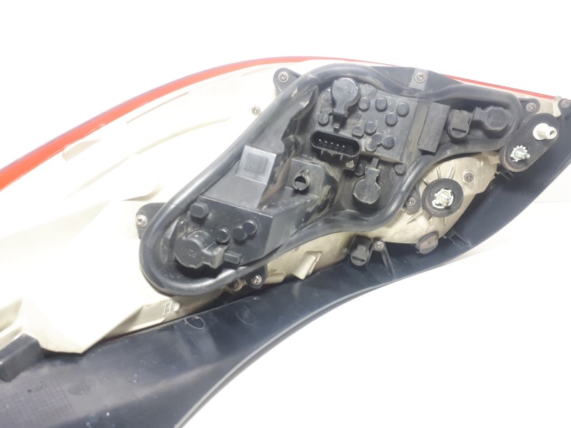 Recambio de piloto trasero izquierdo para opel insignia berlina cosmo referencia OEM IAM 168348  