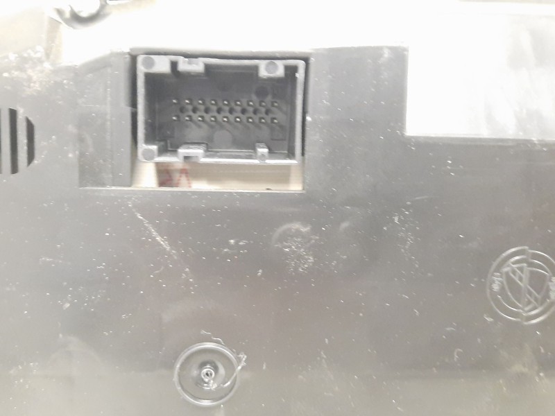 Recambio de cuadro instrumentos para fiat grande punto (199_) 1.9 d multijet referencia OEM IAM 51803128 1490271 