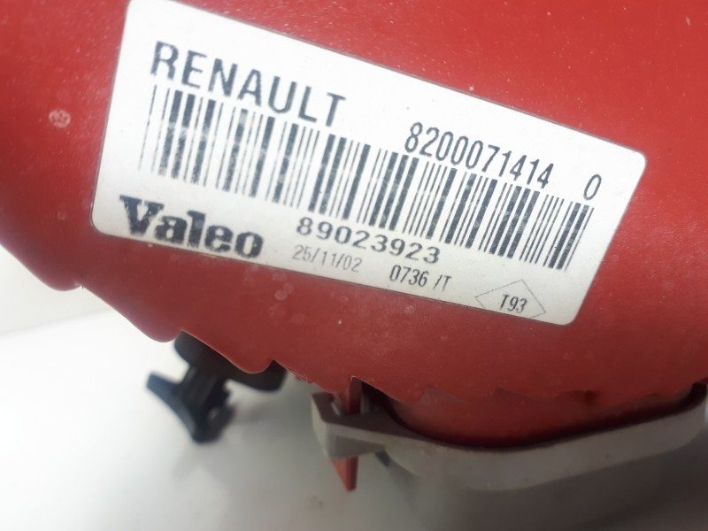 Recambio de piloto trasero derecho para renault clio ii fase ii (b/cb0) authentique referencia OEM IAM 8200071414 89023923 