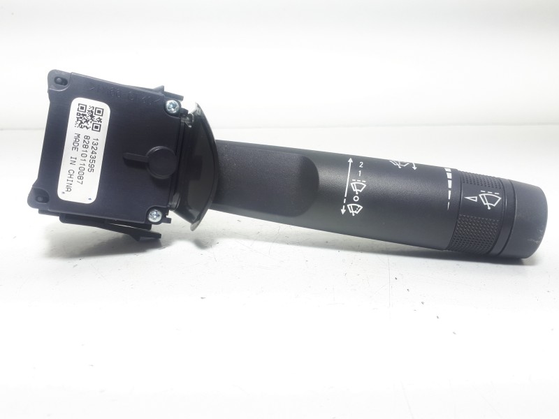 Recambio de mando limpia para opel insignia berlina cosmo referencia OEM IAM 13243595 82810110087 