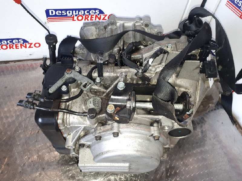 Recambio de caja cambios para kia carens (un) emotion referencia OEM IAM T61ADP 688030 