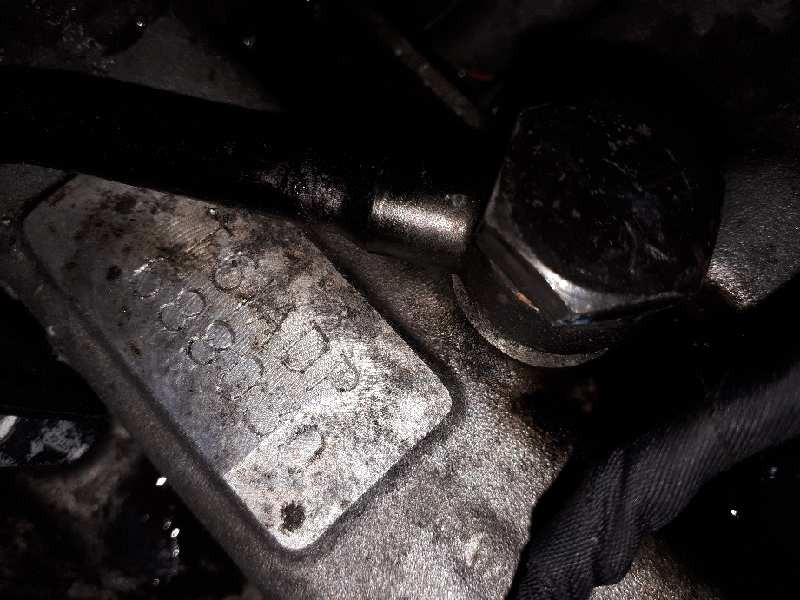 Recambio de caja cambios para kia carens (un) emotion referencia OEM IAM T61ADP 688030 