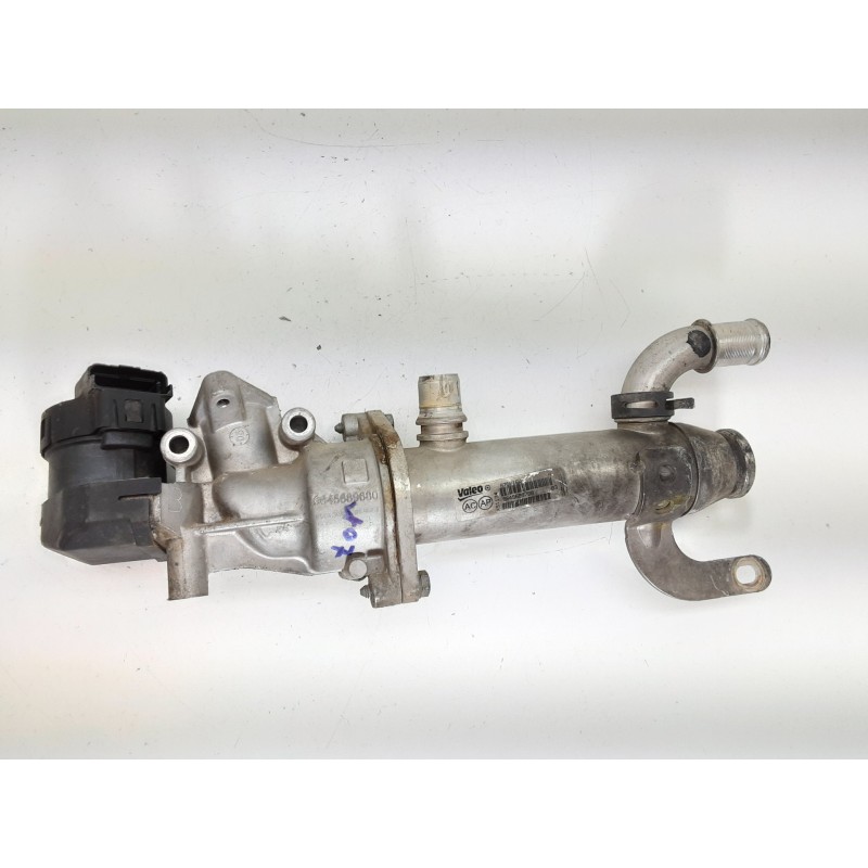 Recambio de valvula egr para peugeot 407 sw premium referencia OEM IAM 9645689680 9645689780 