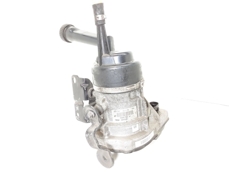 Recambio de bomba direccion para peugeot 308 confort referencia OEM IAM 9684979180 A0015321 