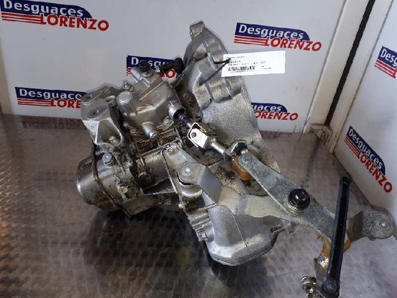 Recambio de caja cambios para opel corsa c blue line referencia OEM IAM F17W355  