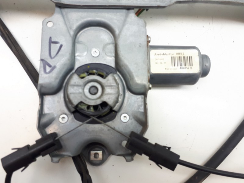 Recambio de elevalunas delantero derecho para renault clio iii 20 aniversario referencia OEM IAM 400857D  