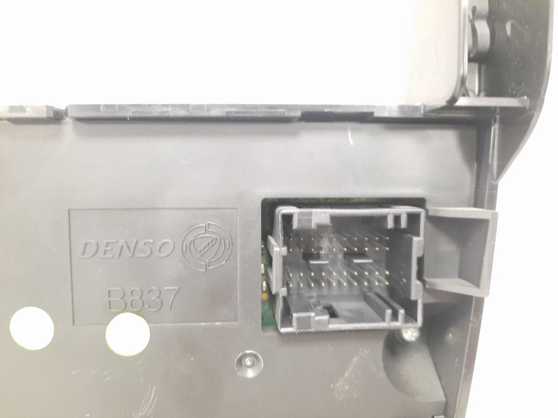 Recambio de mando climatizador para fiat grande punto (199_) 1.9 d multijet referencia OEM IAM A83014000 735447949 