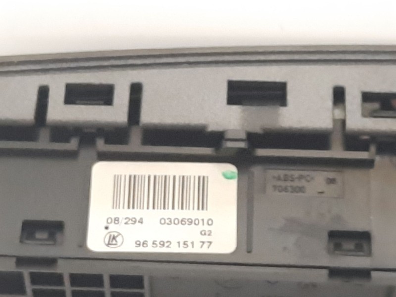 Recambio de warning para peugeot 308 confort referencia OEM IAM 03069010 9659214177 