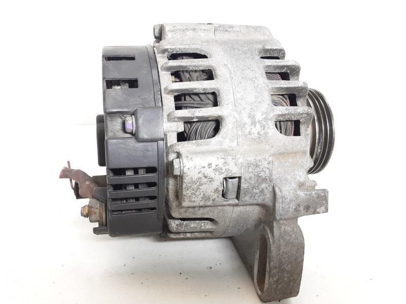 Recambio de alternador para dacia sandero ambiance referencia OEM IAM 8200660044B SG9B107 