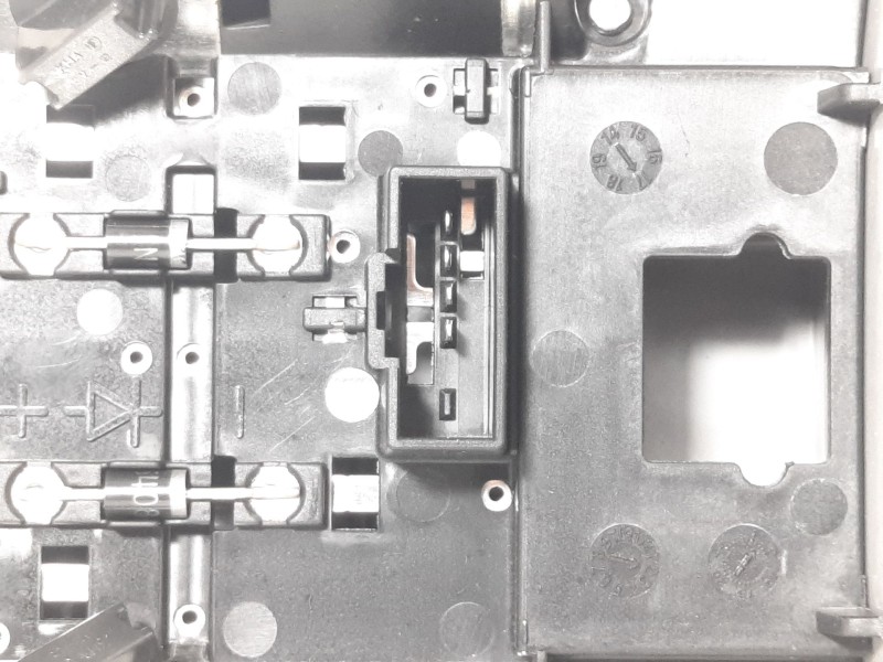 Recambio de luz interior para hyundai tucson (tl, tle) 2.0 crdi referencia OEM IAM 92800D3000TTX  