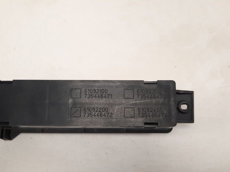 Recambio de mando multifuncion para fiat grande punto (199_) 1.9 d multijet referencia OEM IAM 61092100 735446472 