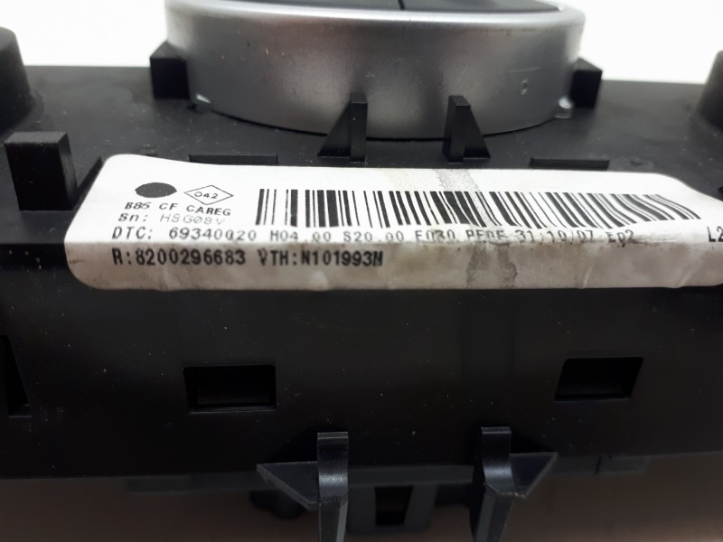 Recambio de mando climatizador para renault clio iii 20 aniversario referencia OEM IAM 8200296683 N101993M 69340020