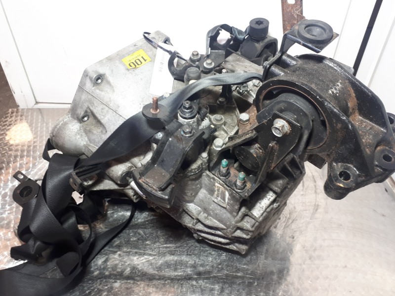 Recambio de caja cambios para kia carnival 2.2 crdi vgt active referencia OEM IAM G110630068  