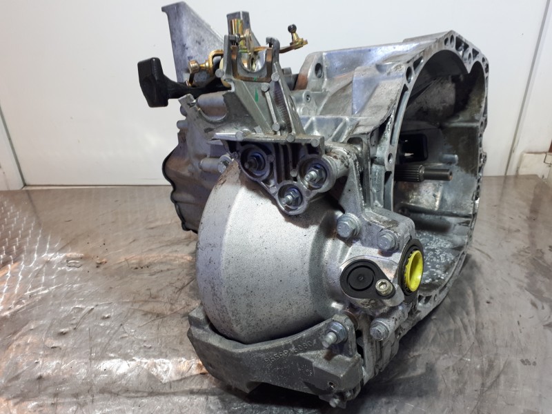 Recambio de caja cambios para peugeot 407 st confort referencia OEM IAM 20MB17  