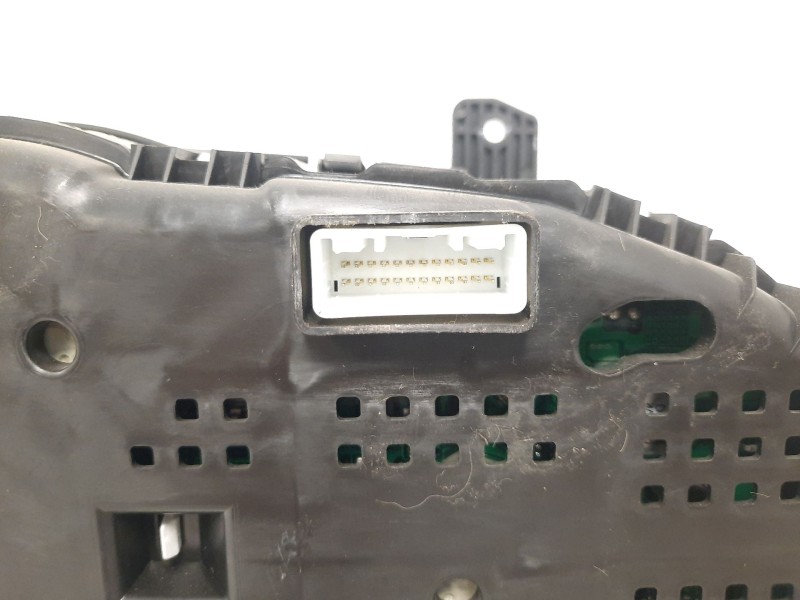 Recambio de cuadro instrumentos para hyundai i30 classic referencia OEM IAM 940032R200 11001335101U 