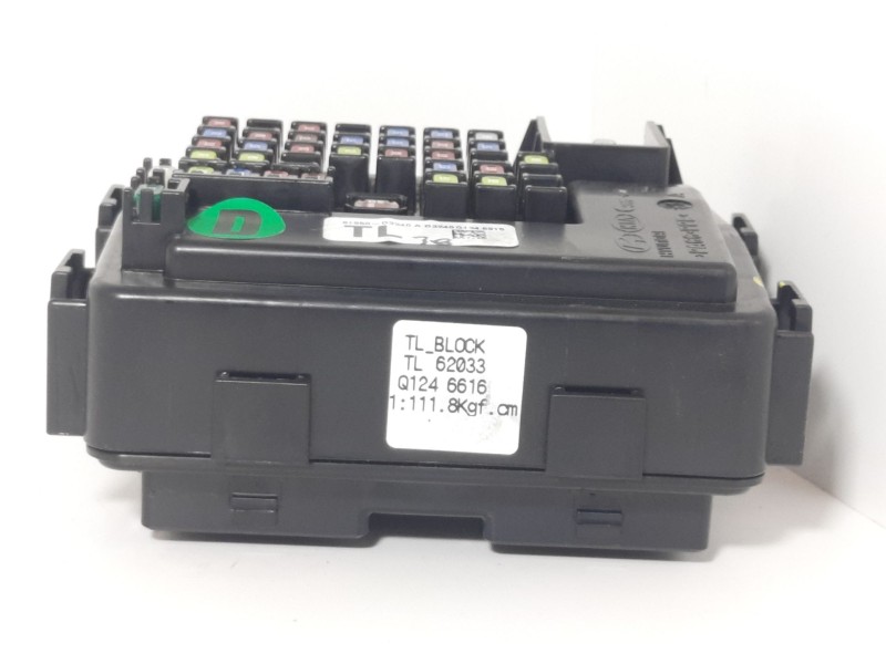 Recambio de caja reles / fusibles para hyundai tucson (tl, tle) 2.0 crdi referencia OEM IAM 91950D3240  D3240Q1246915